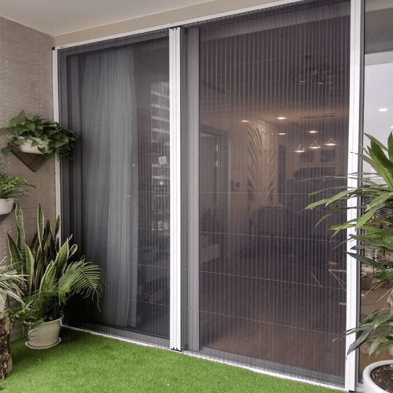 Pleated Mesh